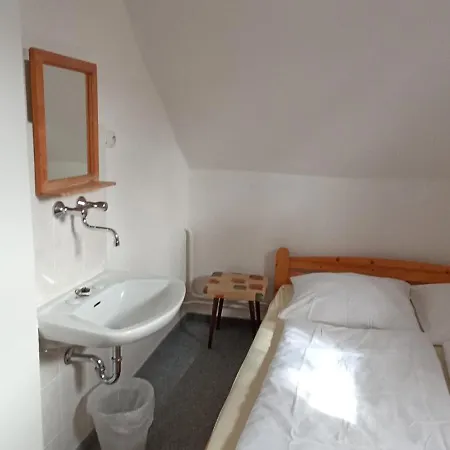 Hotel Chata Barborka Loucna pod Klinovcem